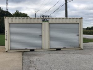 20' shipping container with roll up doors