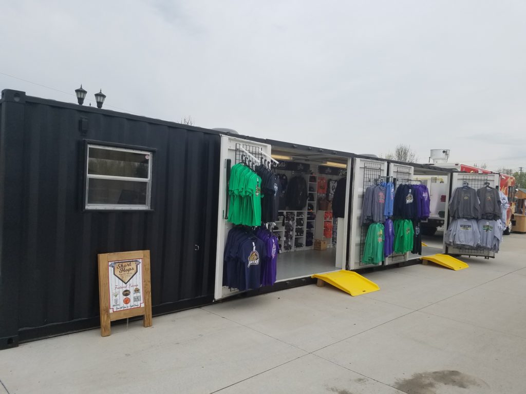 retail pop up shop trailer